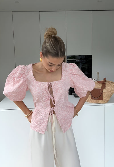 Alva™ | Skandinavisk blus