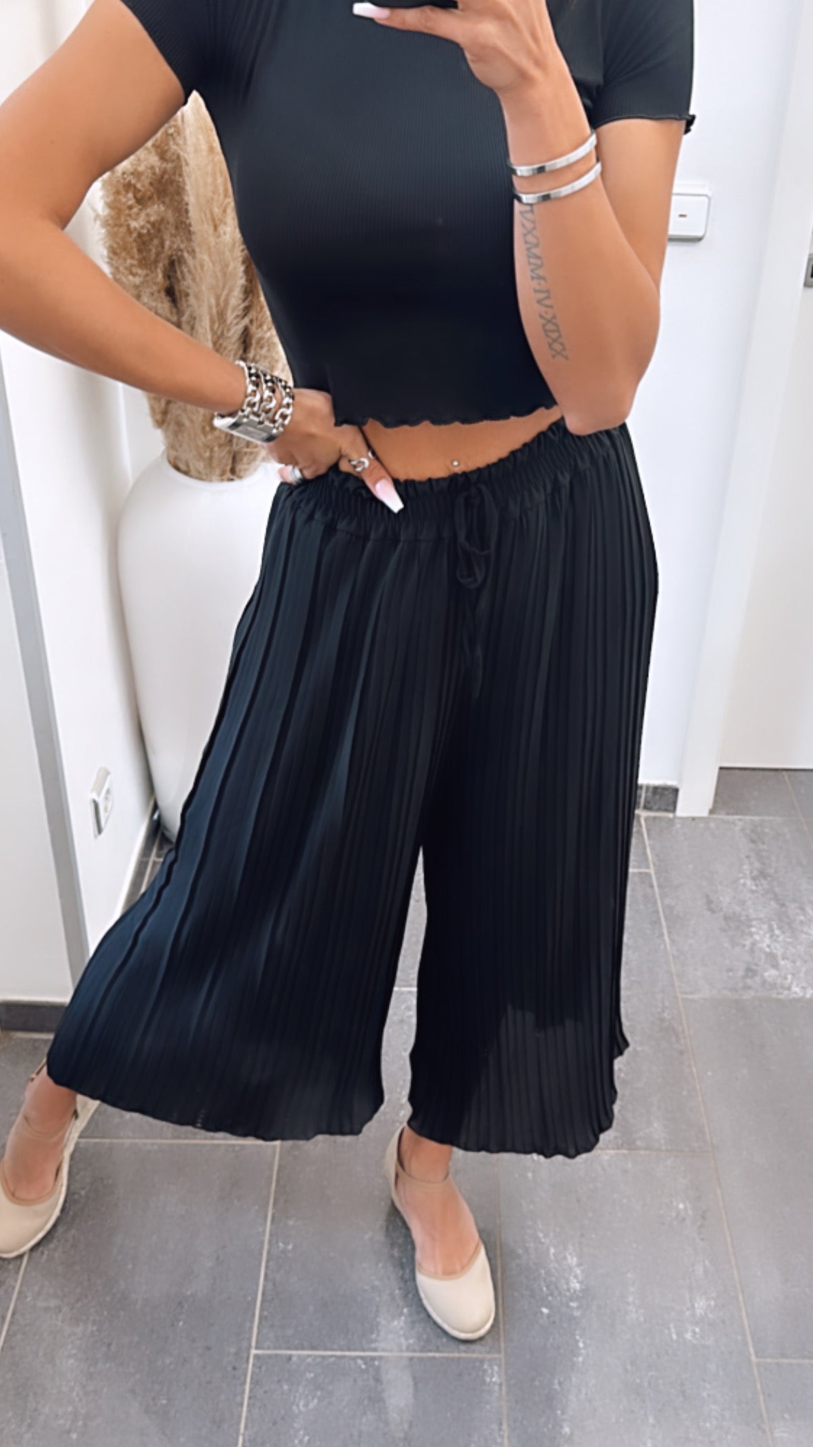 Ulrika™ | kolsvart Art. 0445