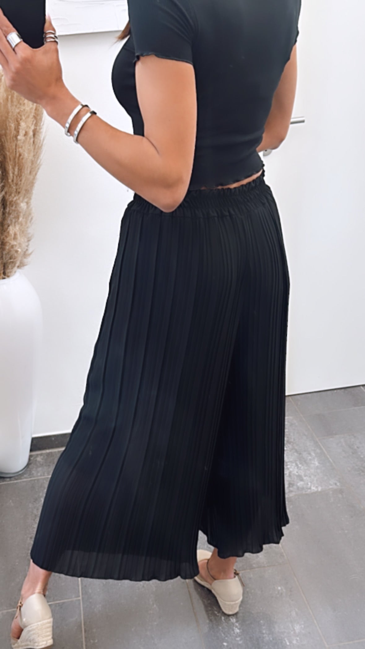 Ulrika™ | kolsvart Art. 0445